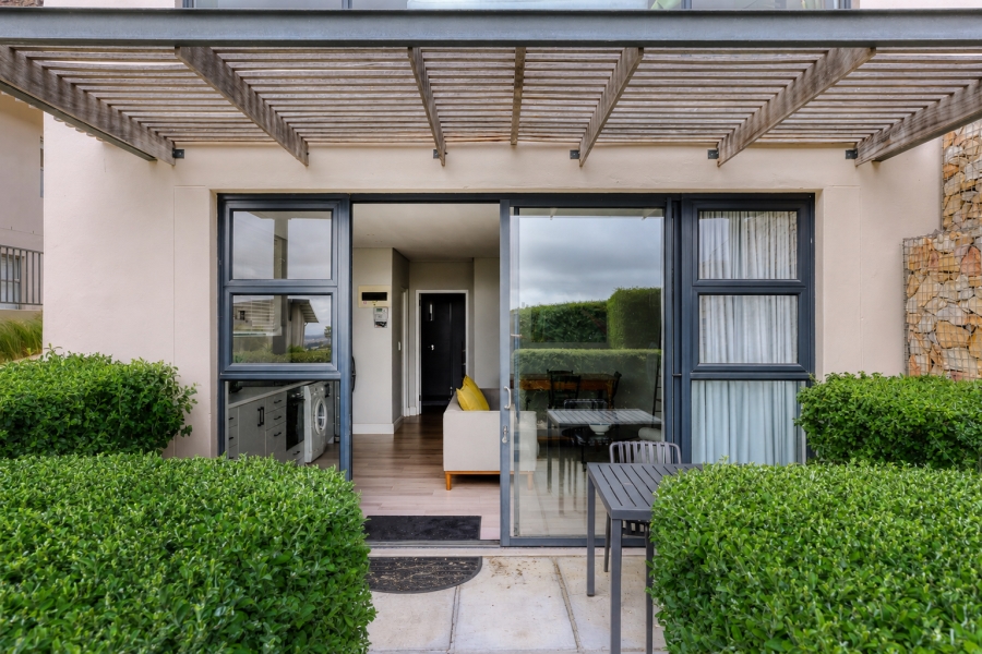 4 Bedroom Property for Sale in Stonehurst Mountain Estate Western Cape